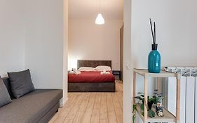 Littlehome-Centro-Self Check In